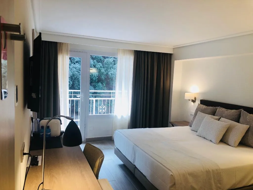 Double or Twin GARDEN VIEW Room, Hotel Bordoy Continental Valldemossa, Majorca