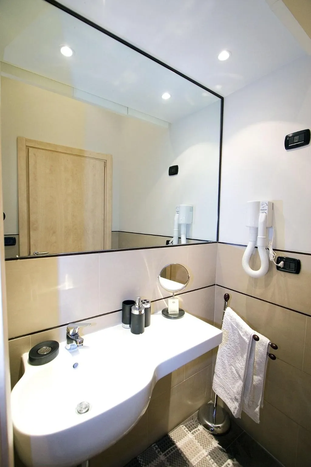 Room, Residence Arco Antico, Catania