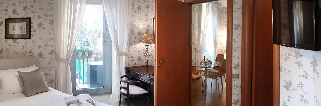 APARTMENT CAPACITY 4 Room, Residenza Echia, Naples