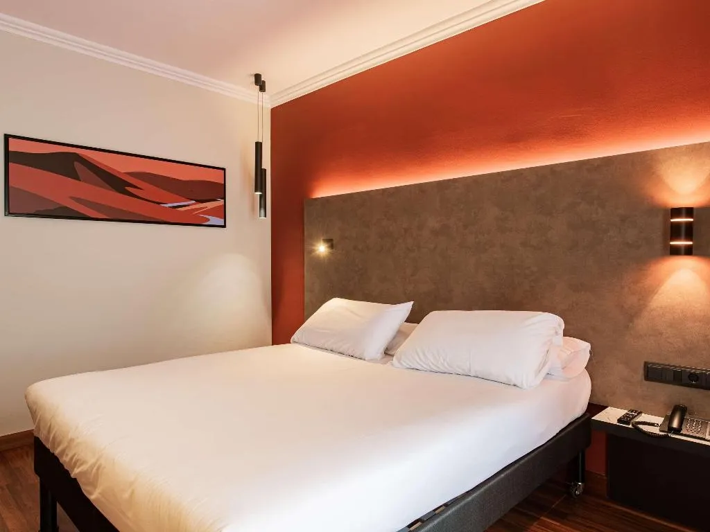 Room, ibis Styles Figueres Ronda, Costa Brava