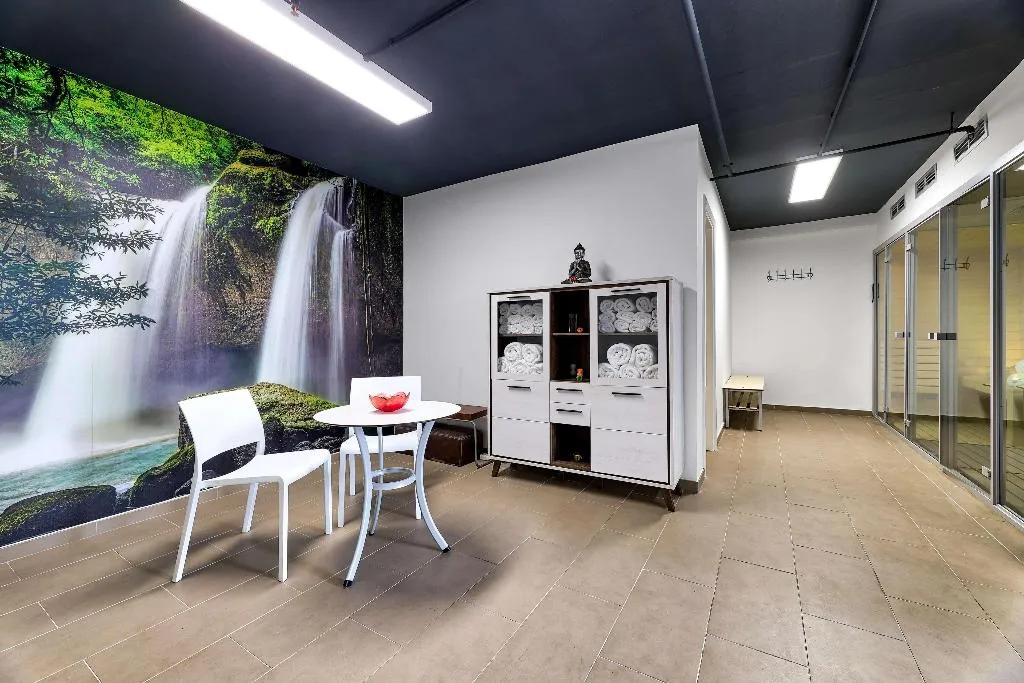 Sports and Entertainment, THB Flora, Lanzarote