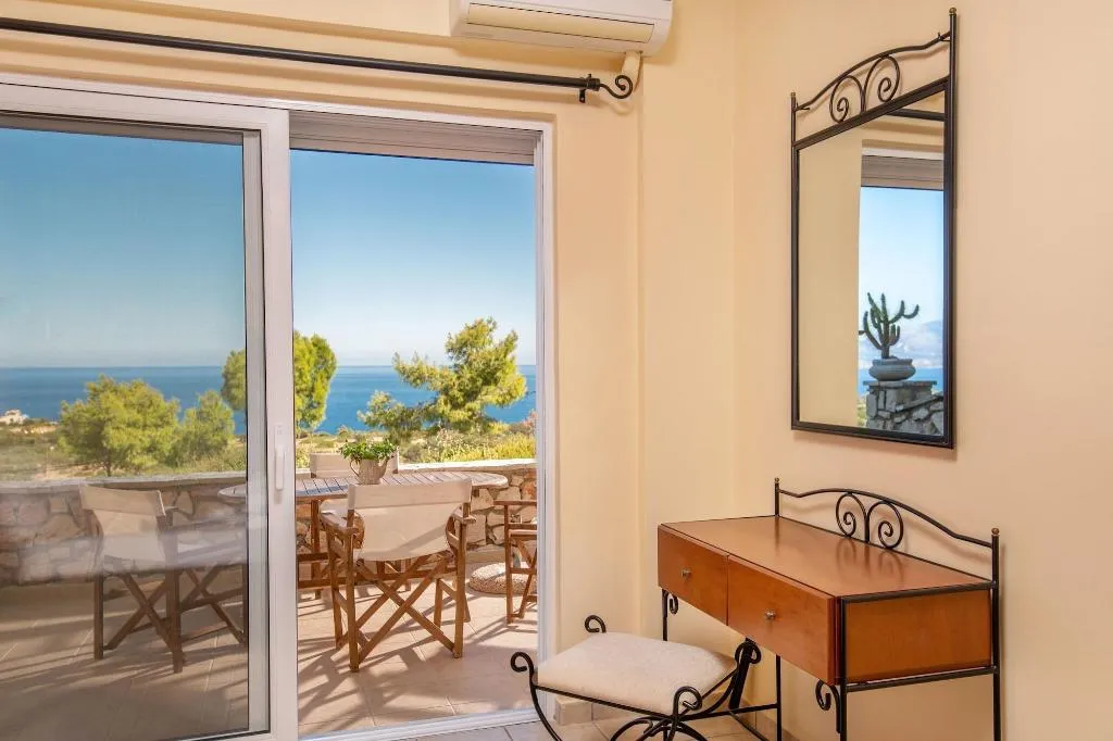 Room, Lithies Studios & Apartments, Zante