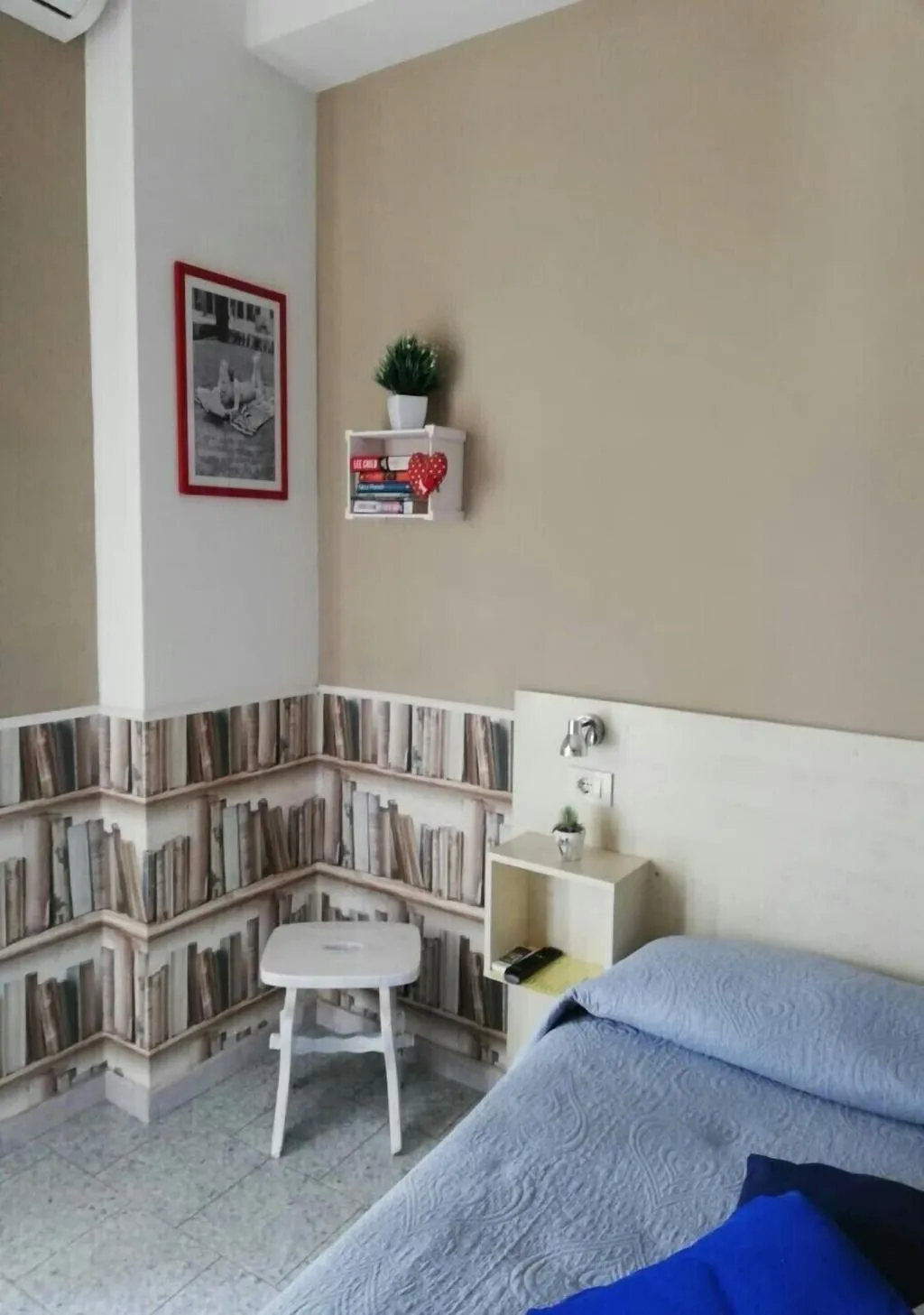 Room, B&B Sweet Home, Naples