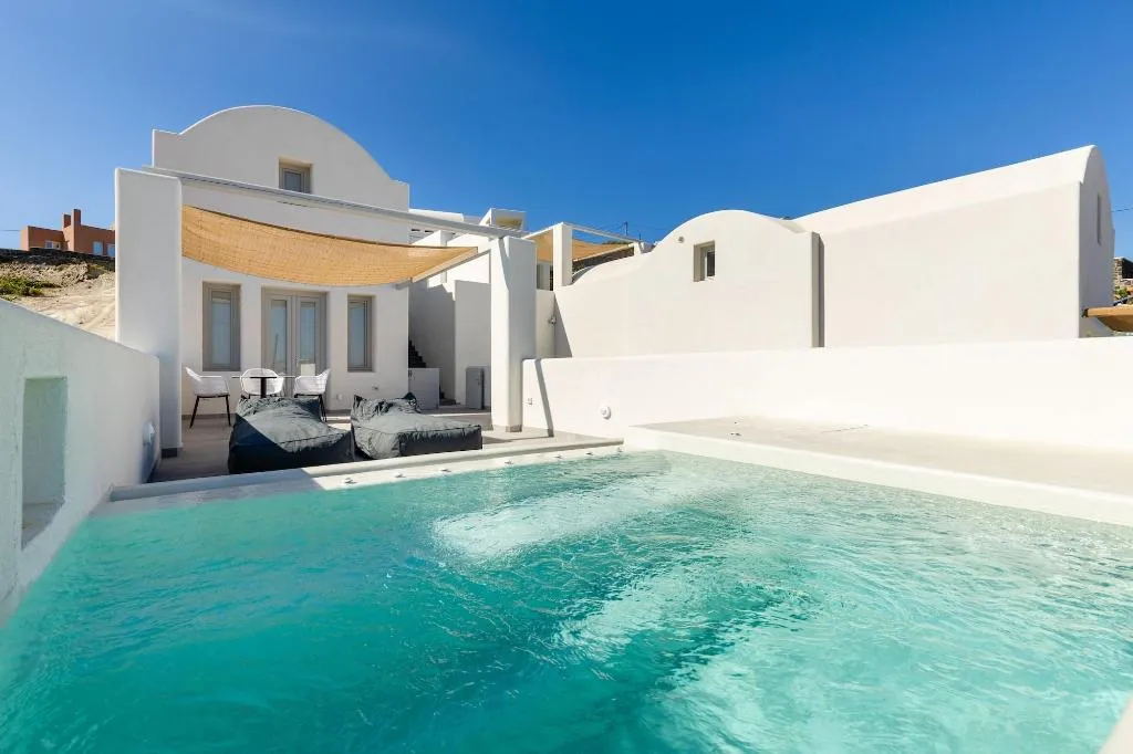 Room, Serapias Suites, Santorini