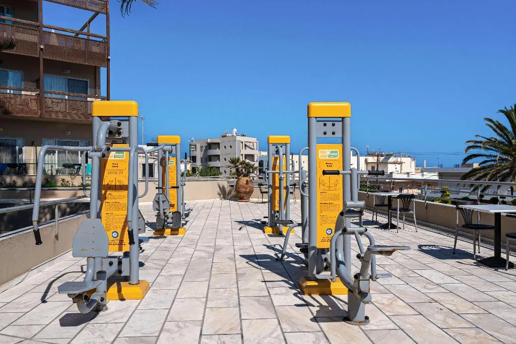 Sports and Entertainment, Minos Aparthotel, Crete
