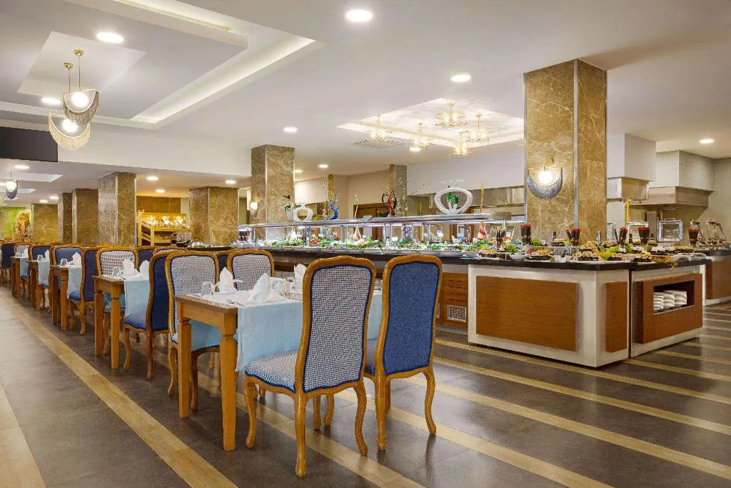 Restaurant, Wyndham Garden Lara, Antalya