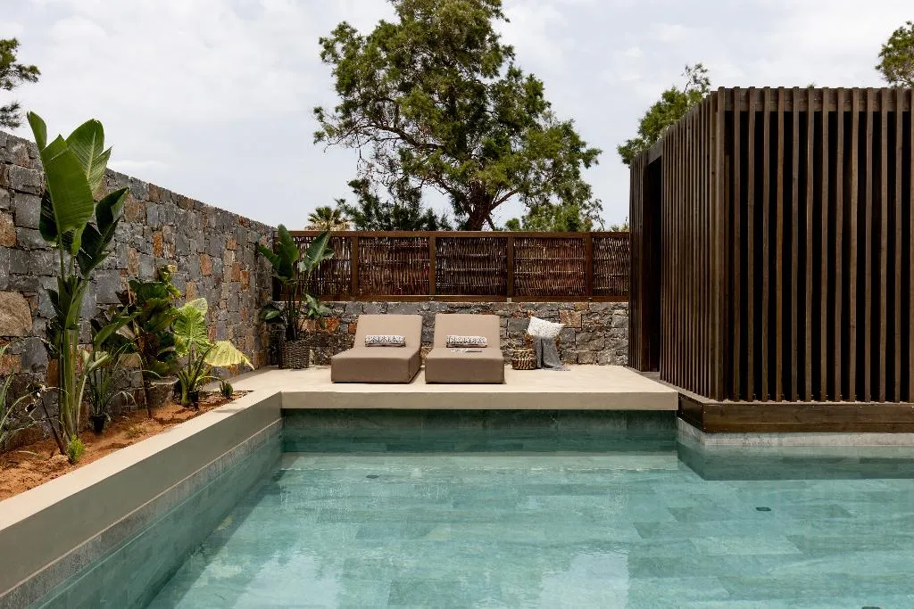 VILLA WITH PRIVATE POOL Room, Pnoe Breathing Life, Crete