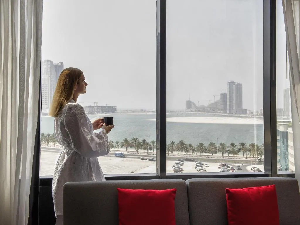 FAMILY ROOM SUPERIOR LAGOON VIEW Room, Novotel Sharjah Expo Centre, Dubai