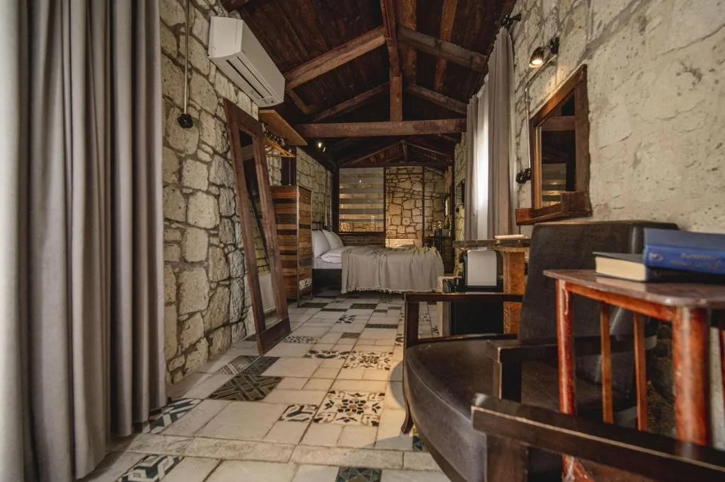 Room, Sandal Alaçatı, Izmir