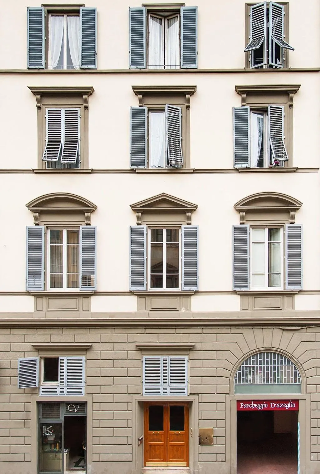 General view, Alfieri9, Florence