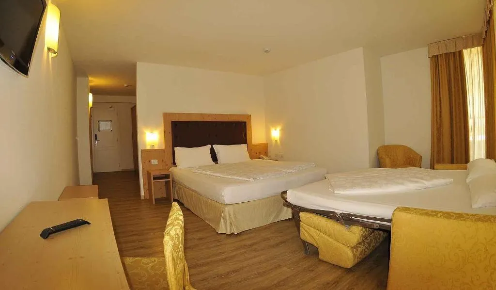 Room, Alpen Hotel Eghel, Venice