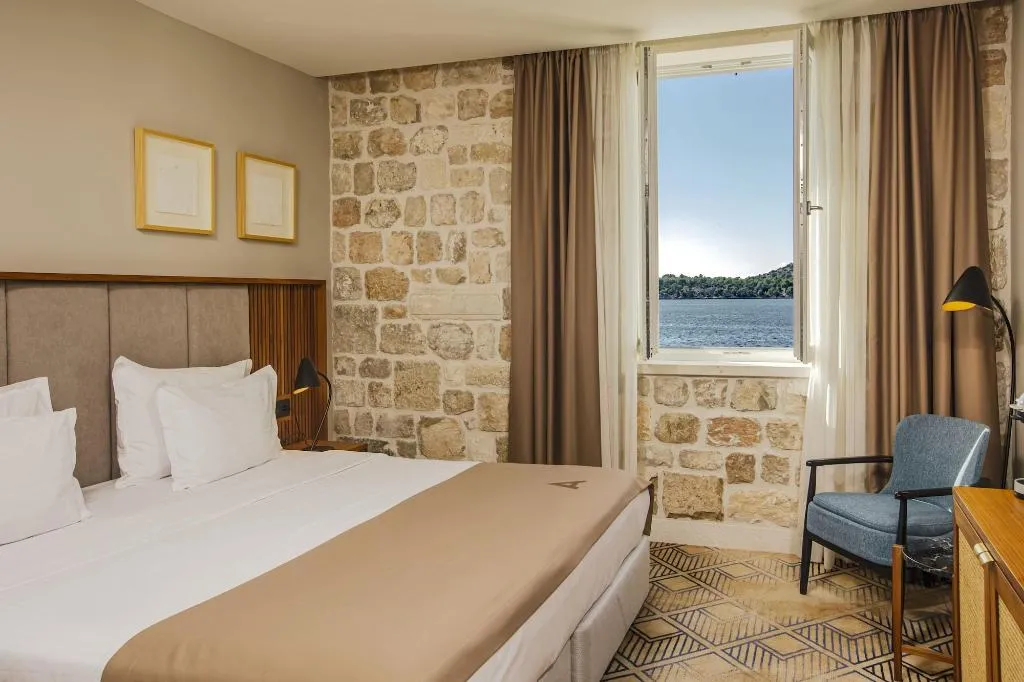 Room, Armerun Heritage Hotel & Residences, Split
