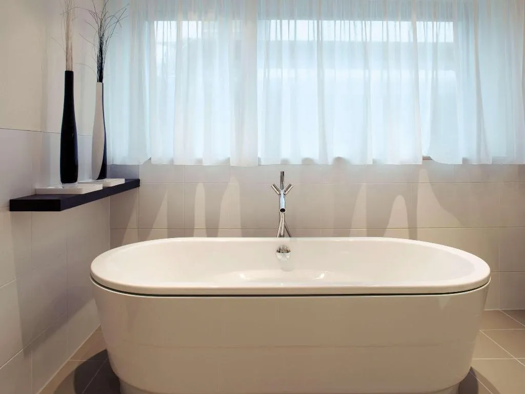 FAMILY ROOM CONNECTING ROOM Room, Movenpick Hotel Amsterdam City Centre, Amsterdam