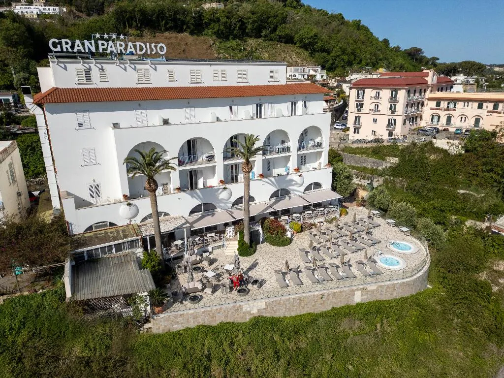 Terrace, Terme Gran Paradiso Hotel, Naples
