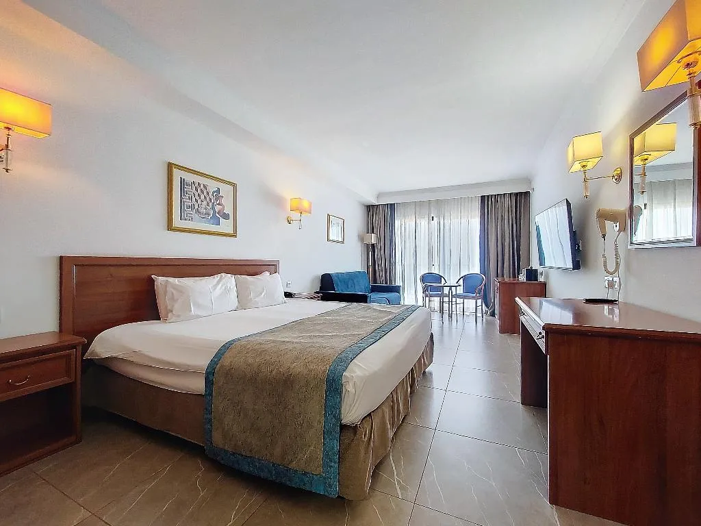 DOUBLE CLASSIC Room, VIVALDI HOTEL MALTA (Powered by Verdi Hotels), Malta