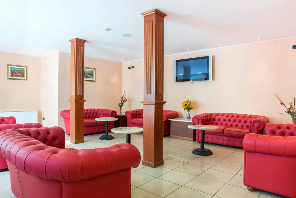 Bar, Hotel Gardenia Sirmione, Milan