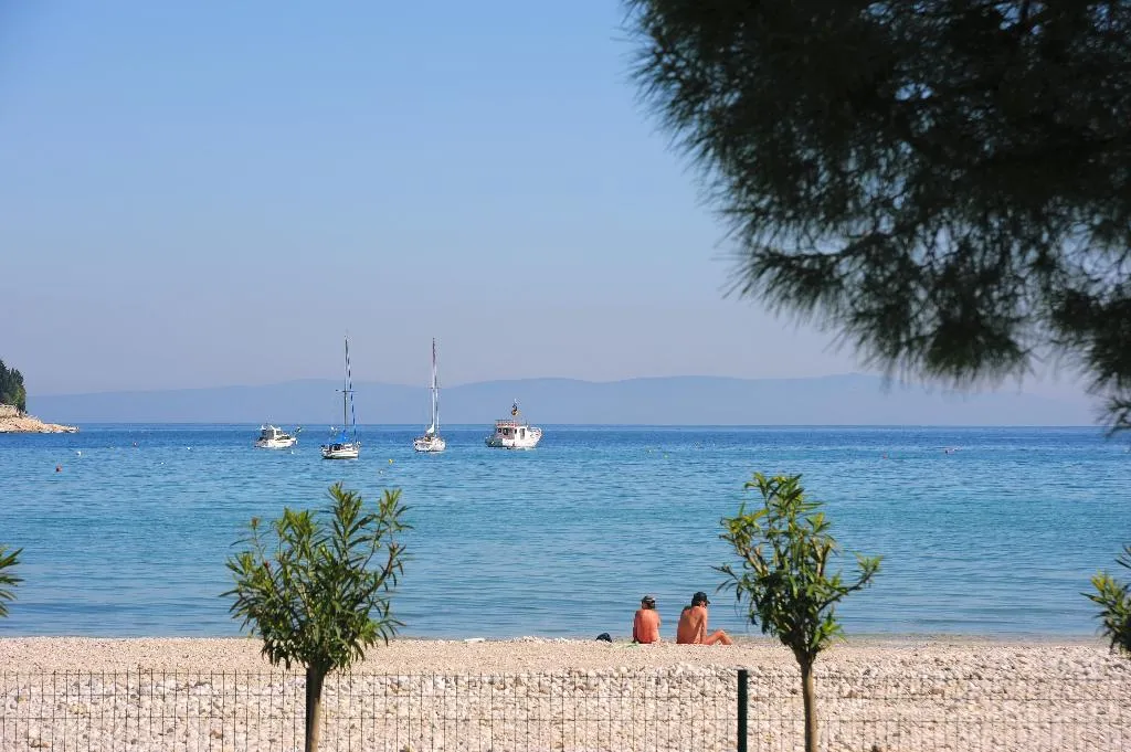 Beach, MASLINICA Mimosa Lido Palace Hotel, Istria
