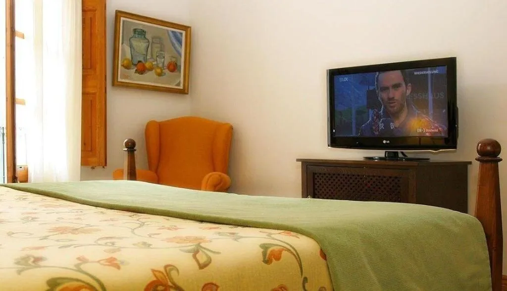 Room, Can Abril, Majorca