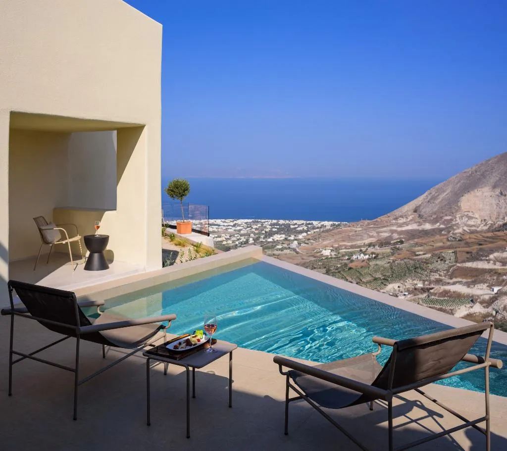 SUITE SEA VIEW WITH PRIVATE POOL Room, Elessa Hotel, Santorini