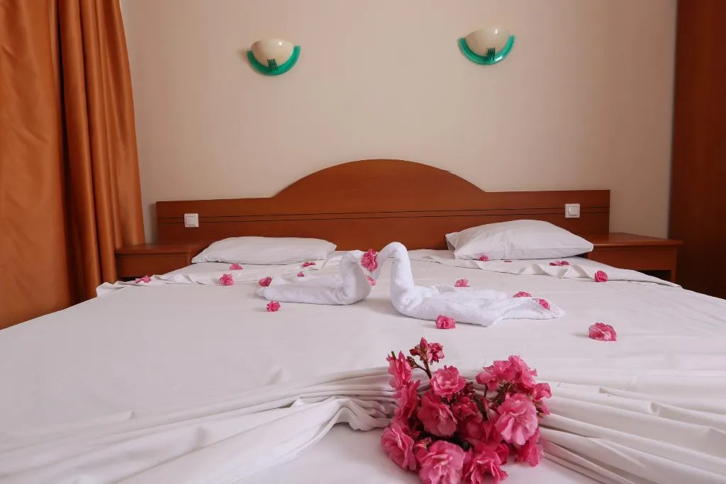 Room, Tuntas Family Suites Kusadasi, Izmir