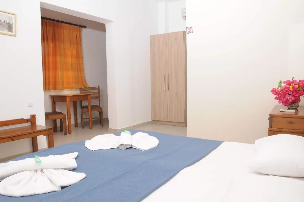 STUDIO STANDARD Room, Mastorakis Studios, Crete
