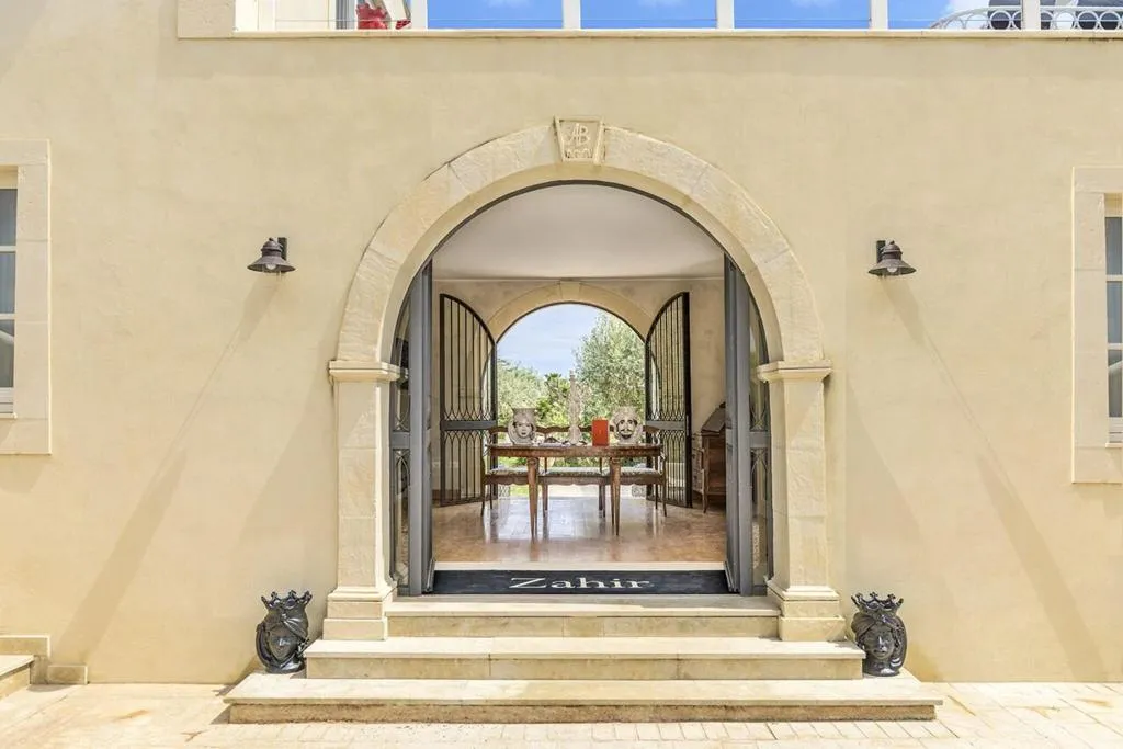 General view, Zahir Country House, Catania