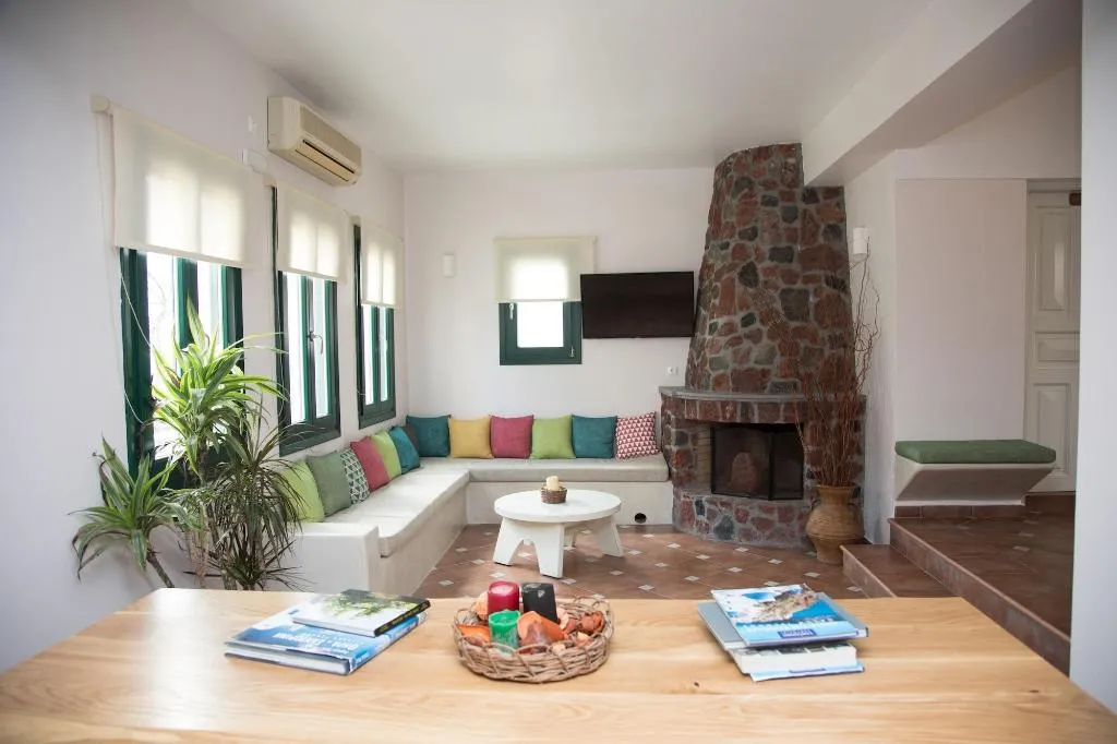 Lobby, Costa Marina Villas, Santorini