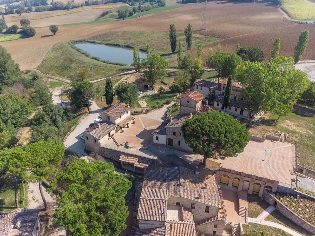 General view, Gh Borgo Pulciano Agriturismo, Perugia