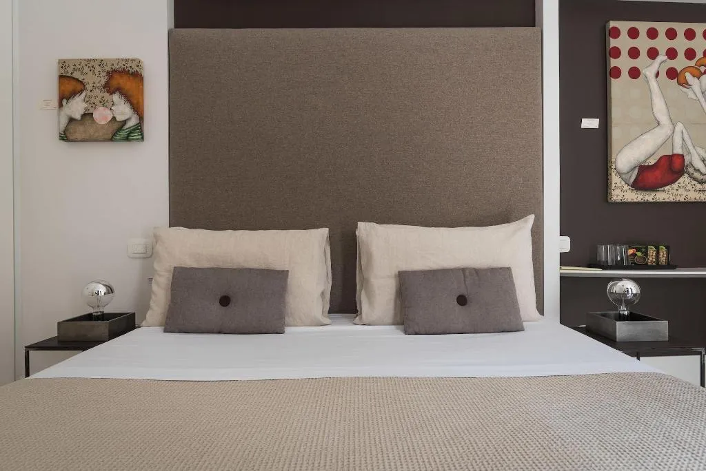 Room, Piazza Di Spagna 9, Rome