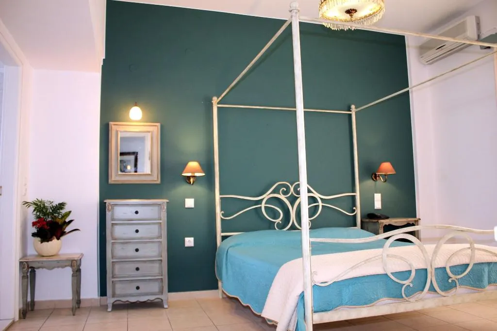 Room, Ikaros Art Hotel, Crete
