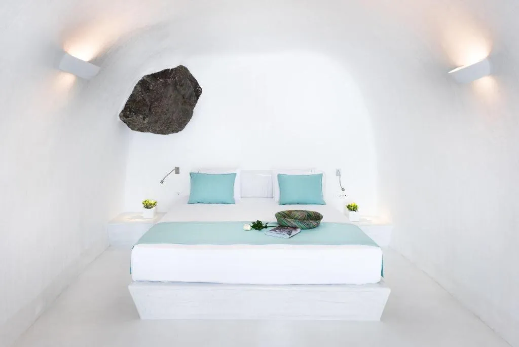 Room, Maregio Suites, Santorini