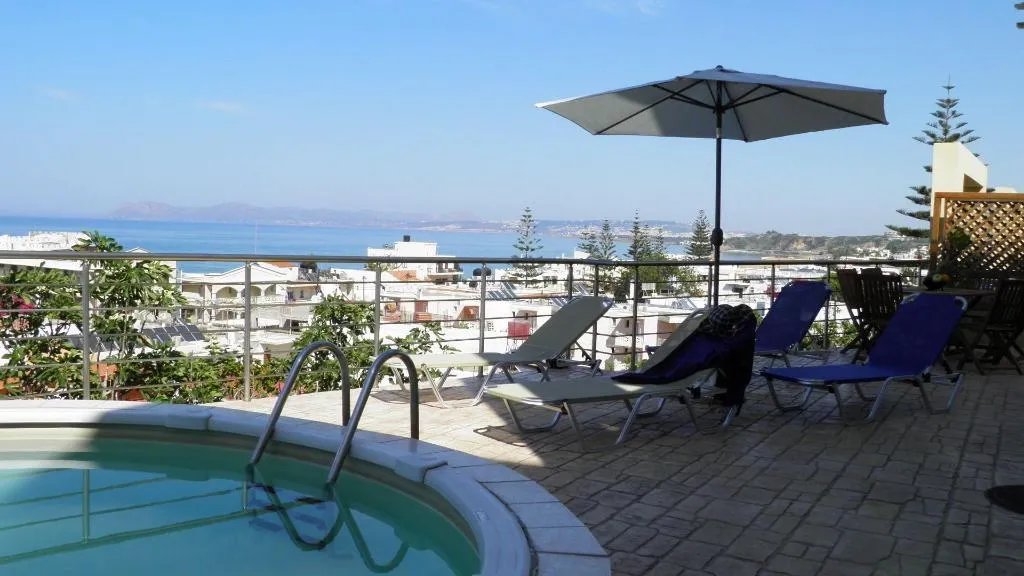 Sports and Entertainment, Blue Villas, Crete