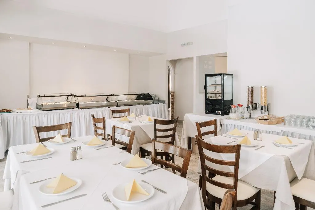 Restaurant, Maltezos, Corfu