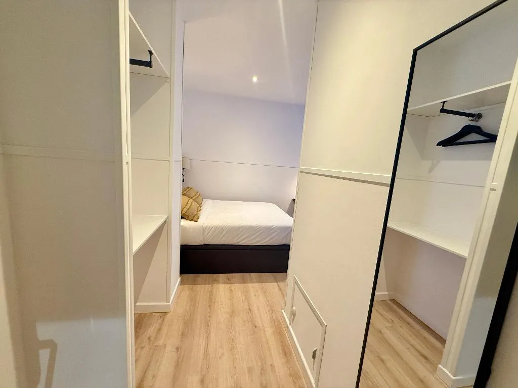 DOUBLE WITH BALCONY WITH VIEWS Room, Mucho Madrid, Madrid