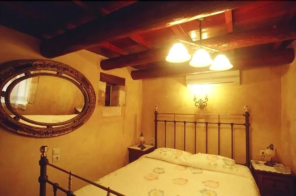 Room, Ifigenia Luxury Suites And Villas, Crete