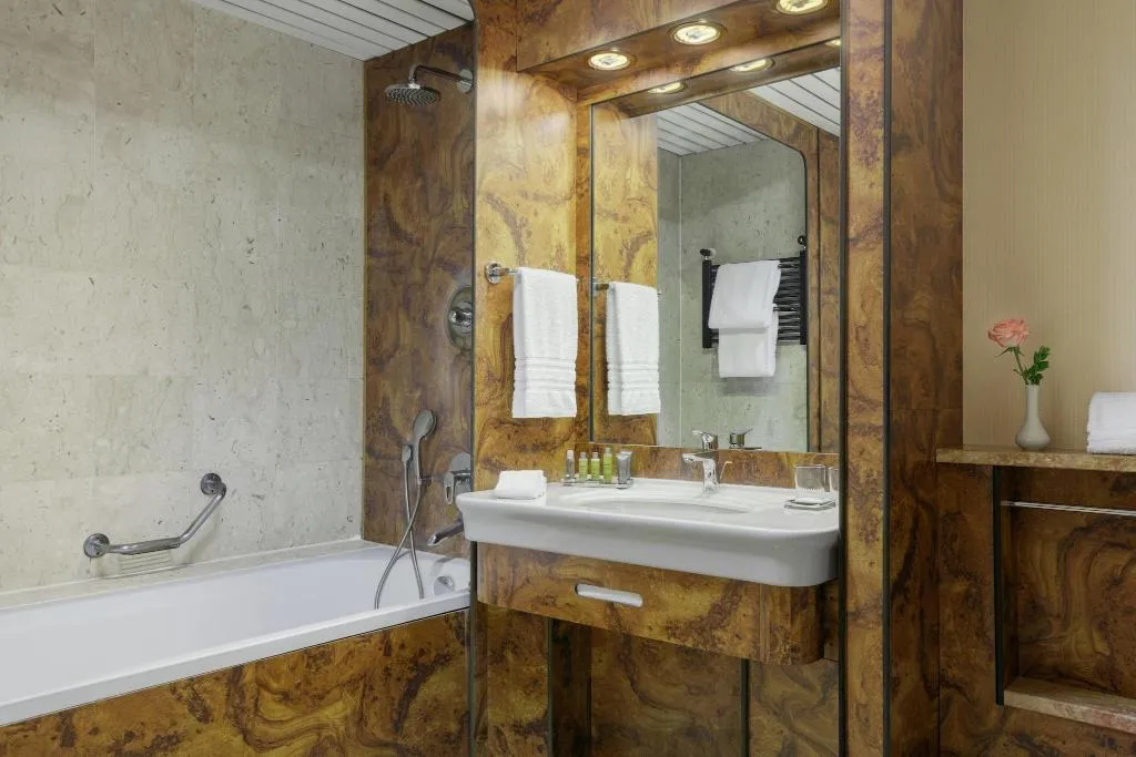 TWIN EXECUTIVE Room, Marriott Hotel Milan, Milan