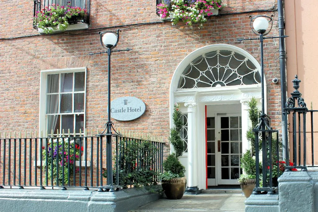 General view, Castle Hotel, Dublin