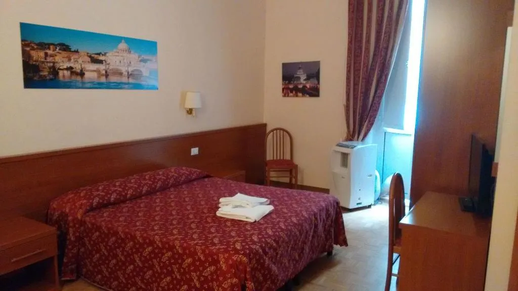 Room, A Casa Di Mei, Naples