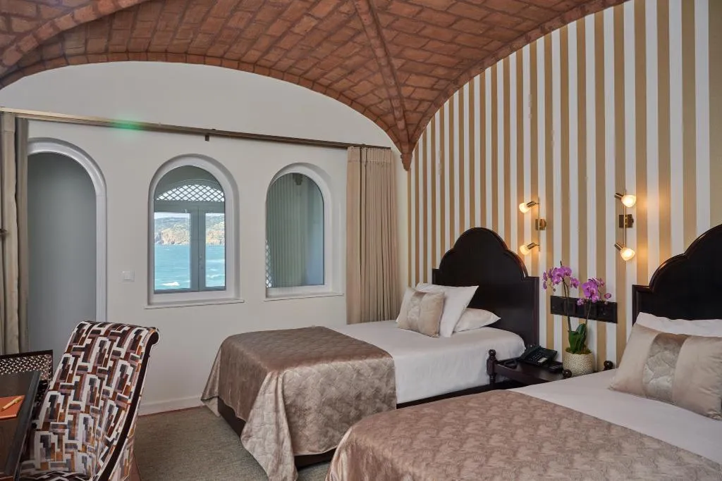 Double or Twin SUPERIOR SEA VIEW Room, Fortaleza Do Guincho, Lisbon