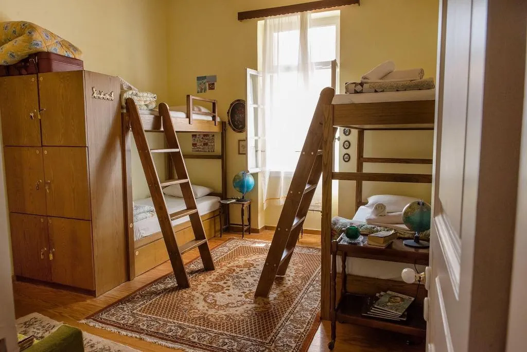 Room, Athens Quinta, Athens