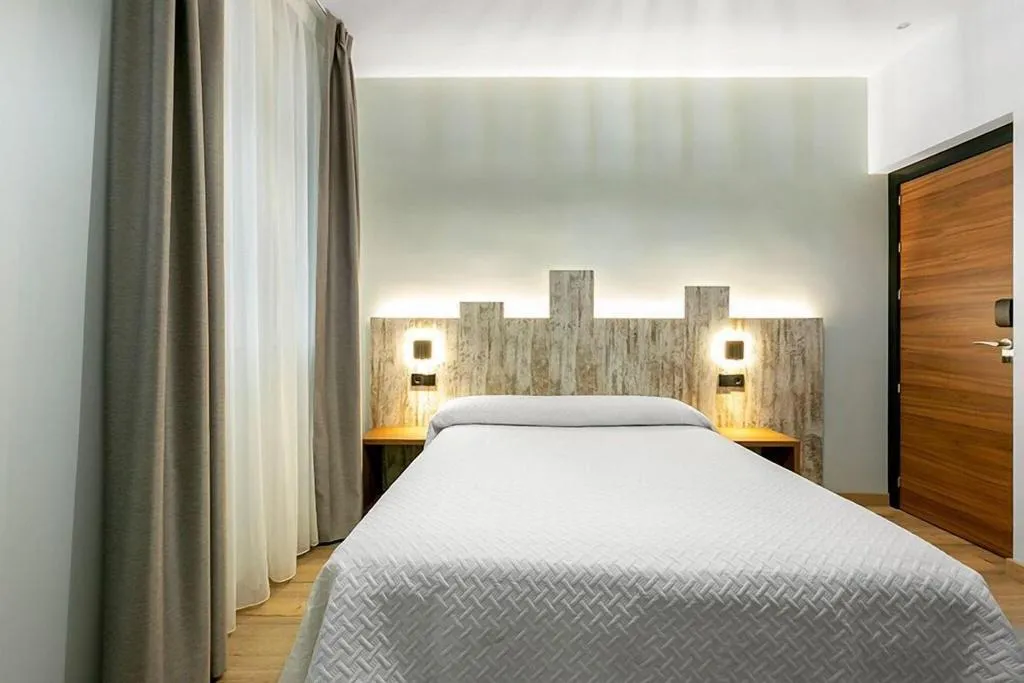 Room, Hostal Anta N Marta N, Madrid