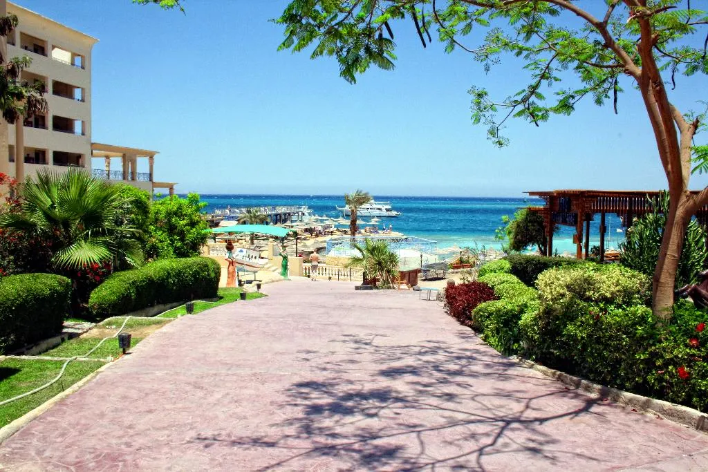 Terrace, King Tut Aqua Beach Resort, Red Sea Riviera