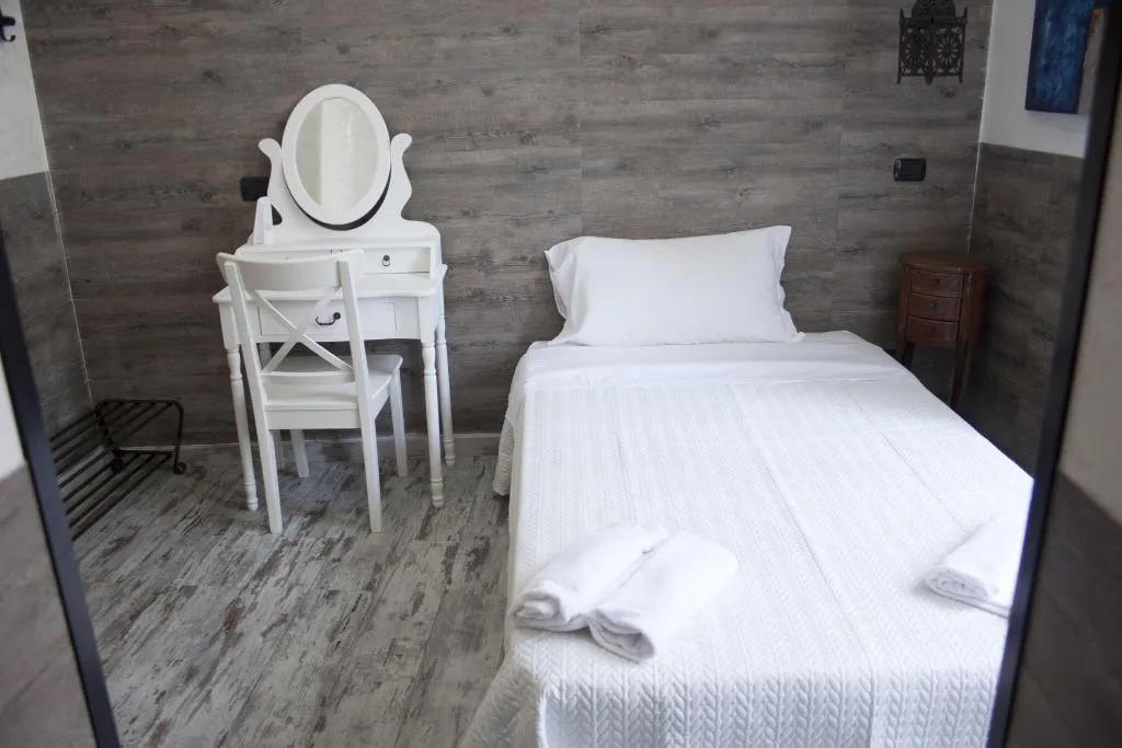 Room, Hotel Agorà, Naples