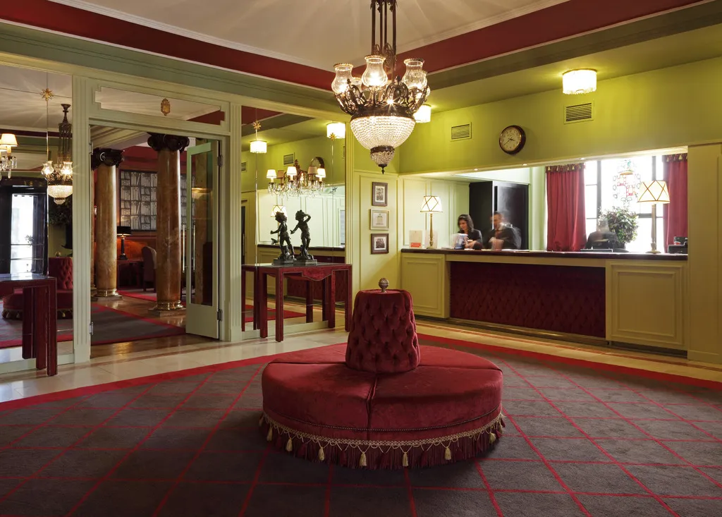 Lobby, Grande Hotel do Porto, Porto