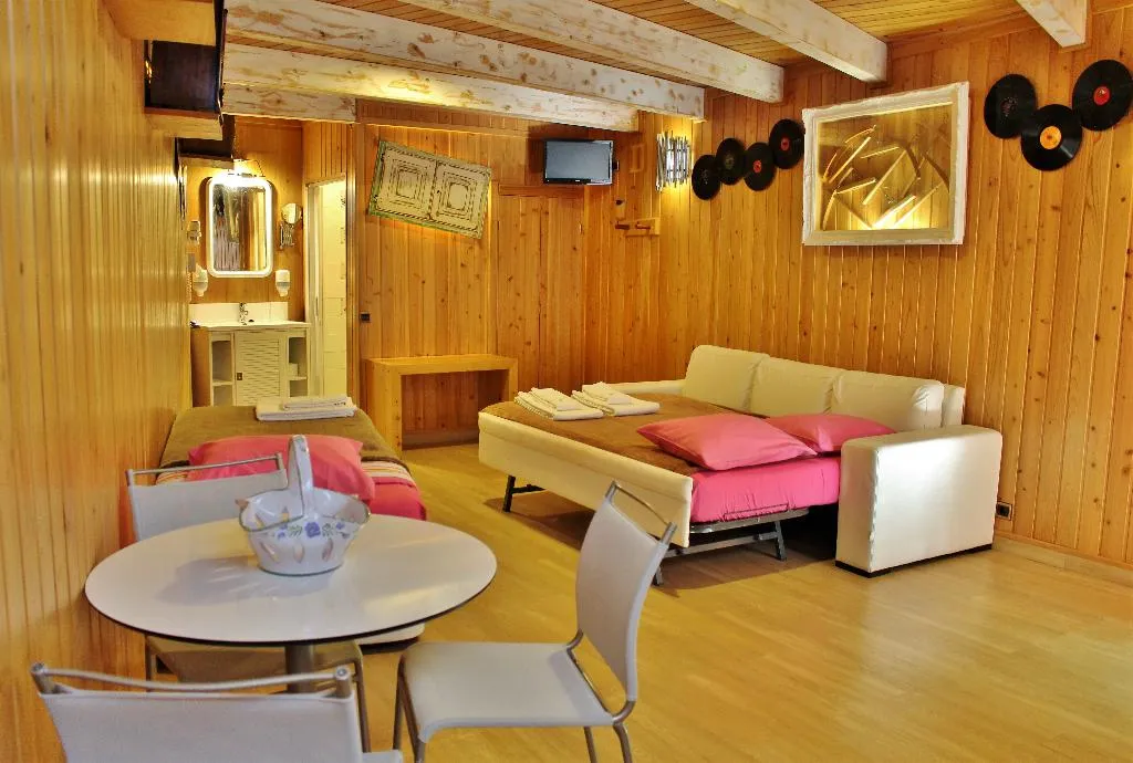 STUDIO STANDARD Room, Villa Ana Margarida by Nature, Lisbon