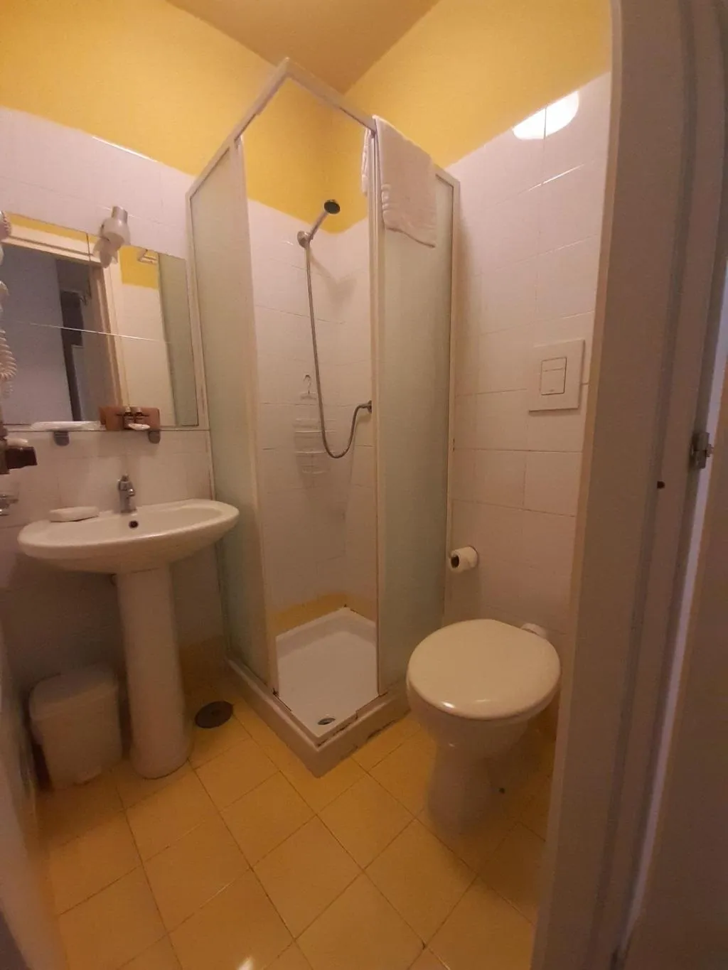 Room, Ad Trastevere Guest House, Rome