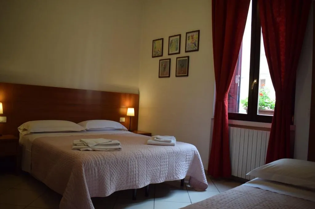 Room, Hotel Dalmazia, Florence