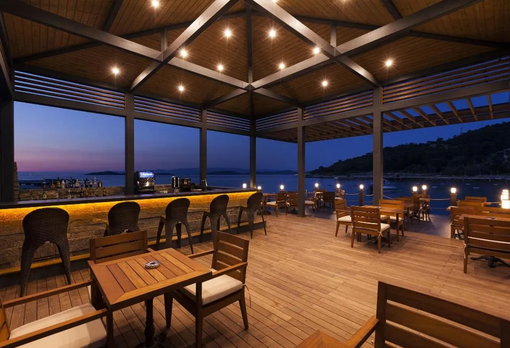 Bar, Samara, Bodrum