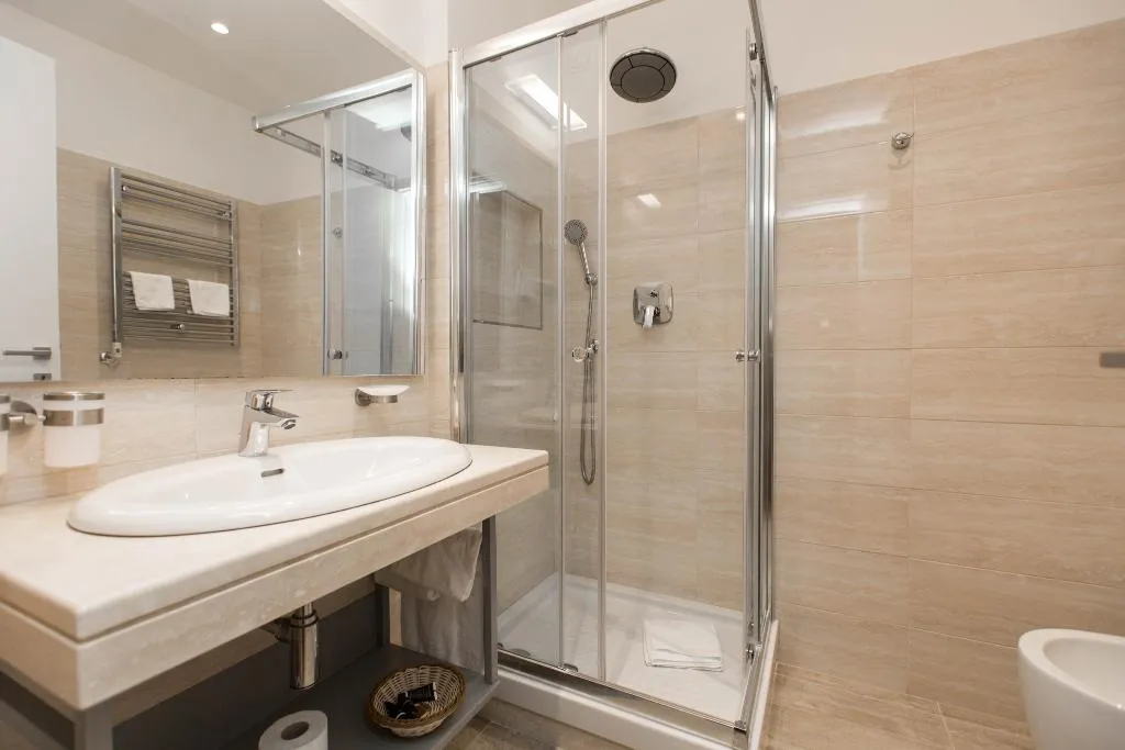 DOUBLE SUPERIOR Room, Rome Art Hotel, Rome