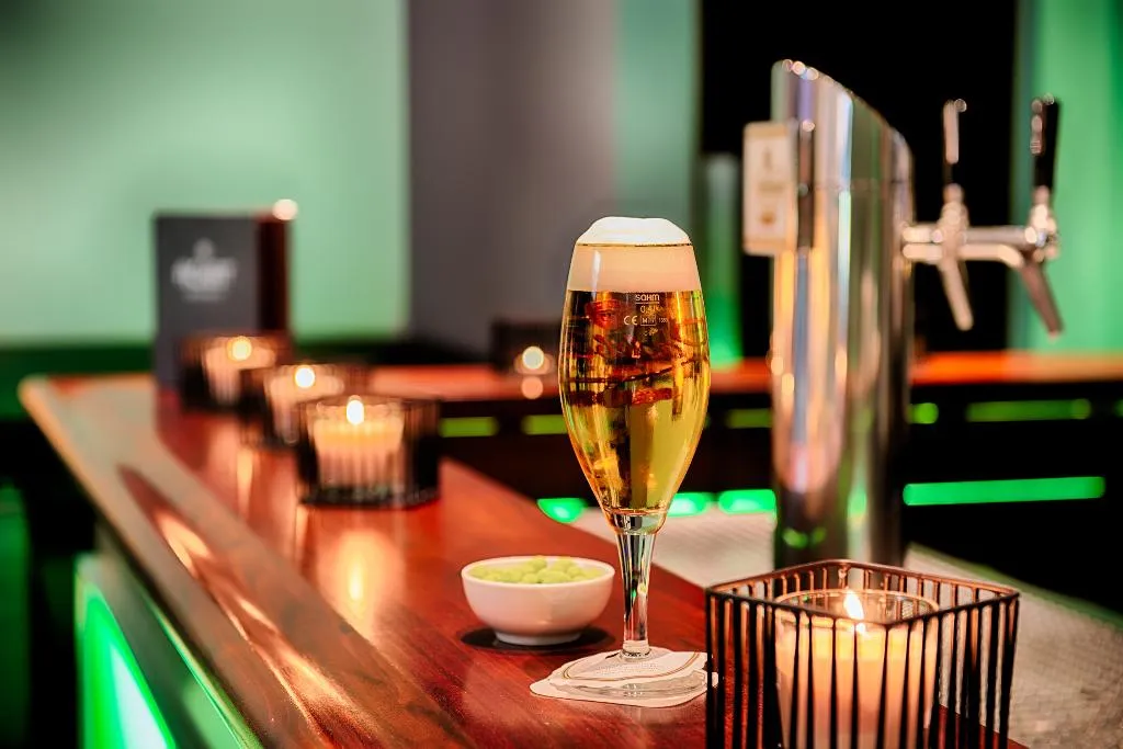 Bar, ACHAT Hotel Wiesbaden City, Frankfurt